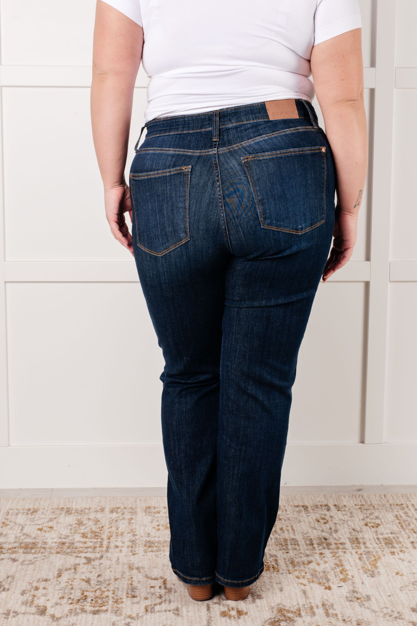 Judy Blue - Alaina High Rise Classic Straight Jeans