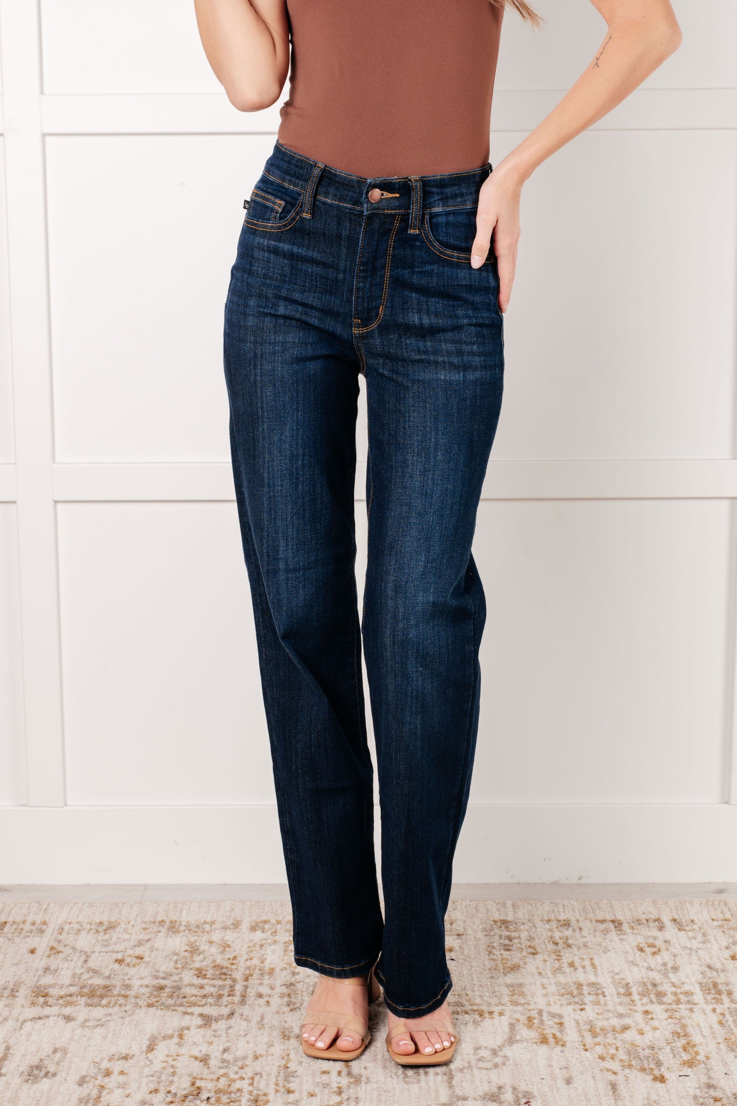 Judy Blue - Alaina High Rise Classic Straight Jeans