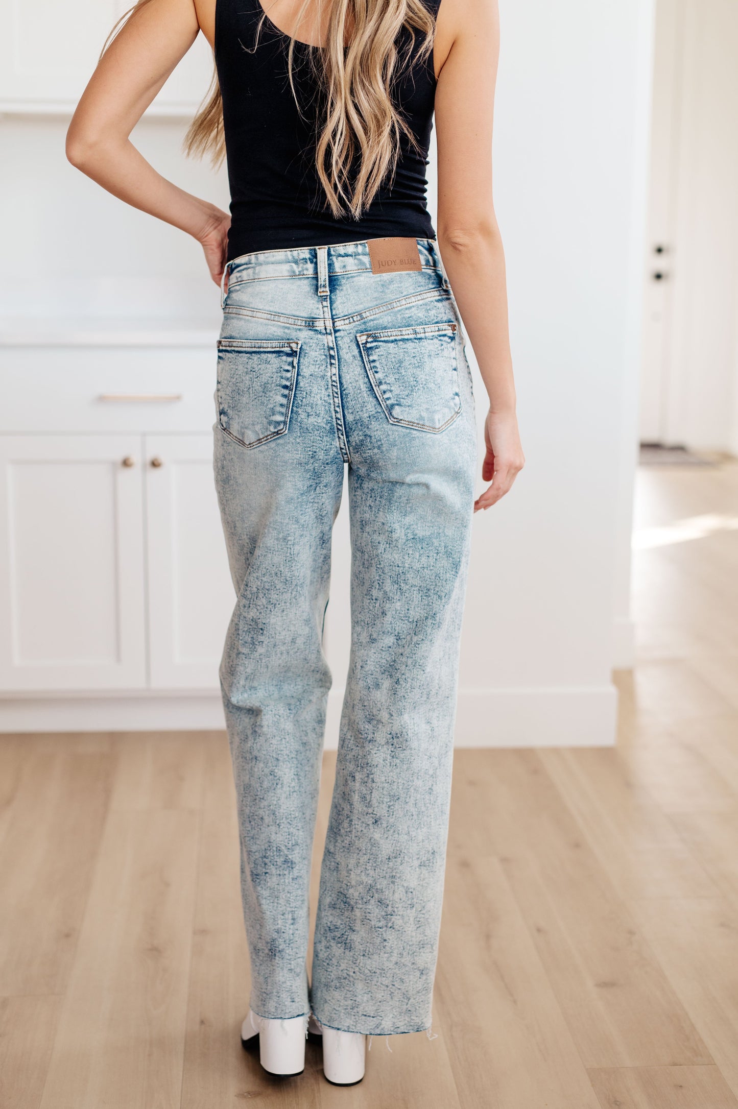 Judy Blue - Dory High Waist Mineral Wash Raw Hem Wide Leg Jeans