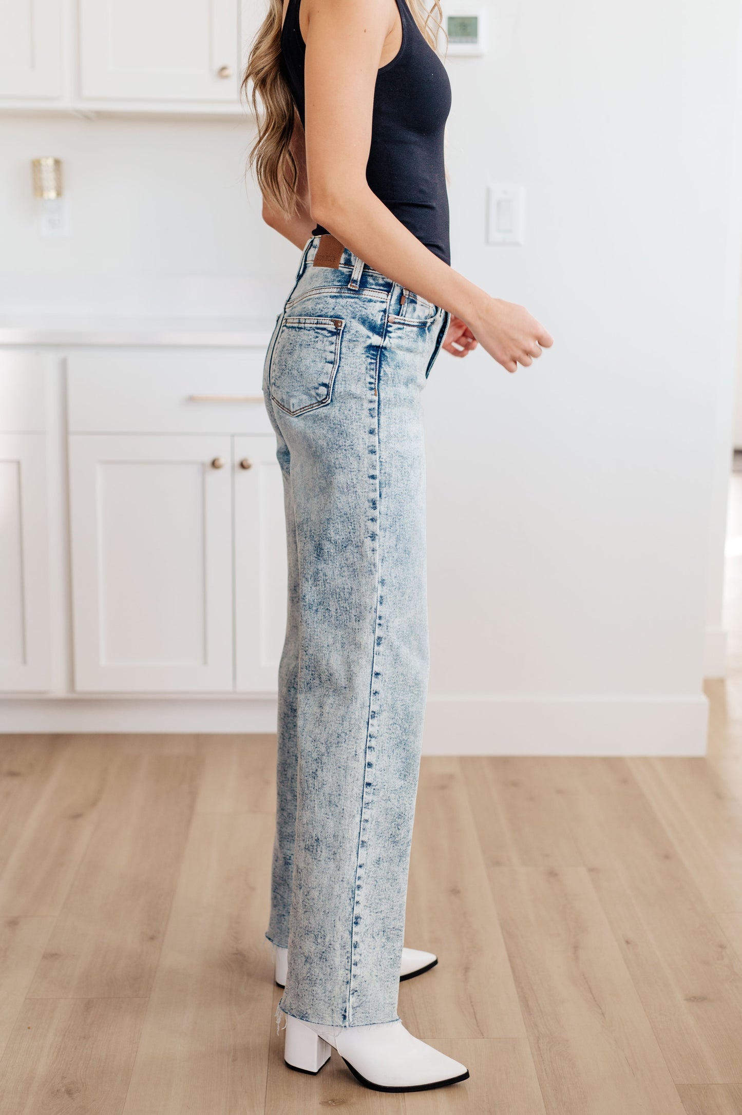 Judy Blue - Dory High Waist Mineral Wash Raw Hem Wide Leg Jeans