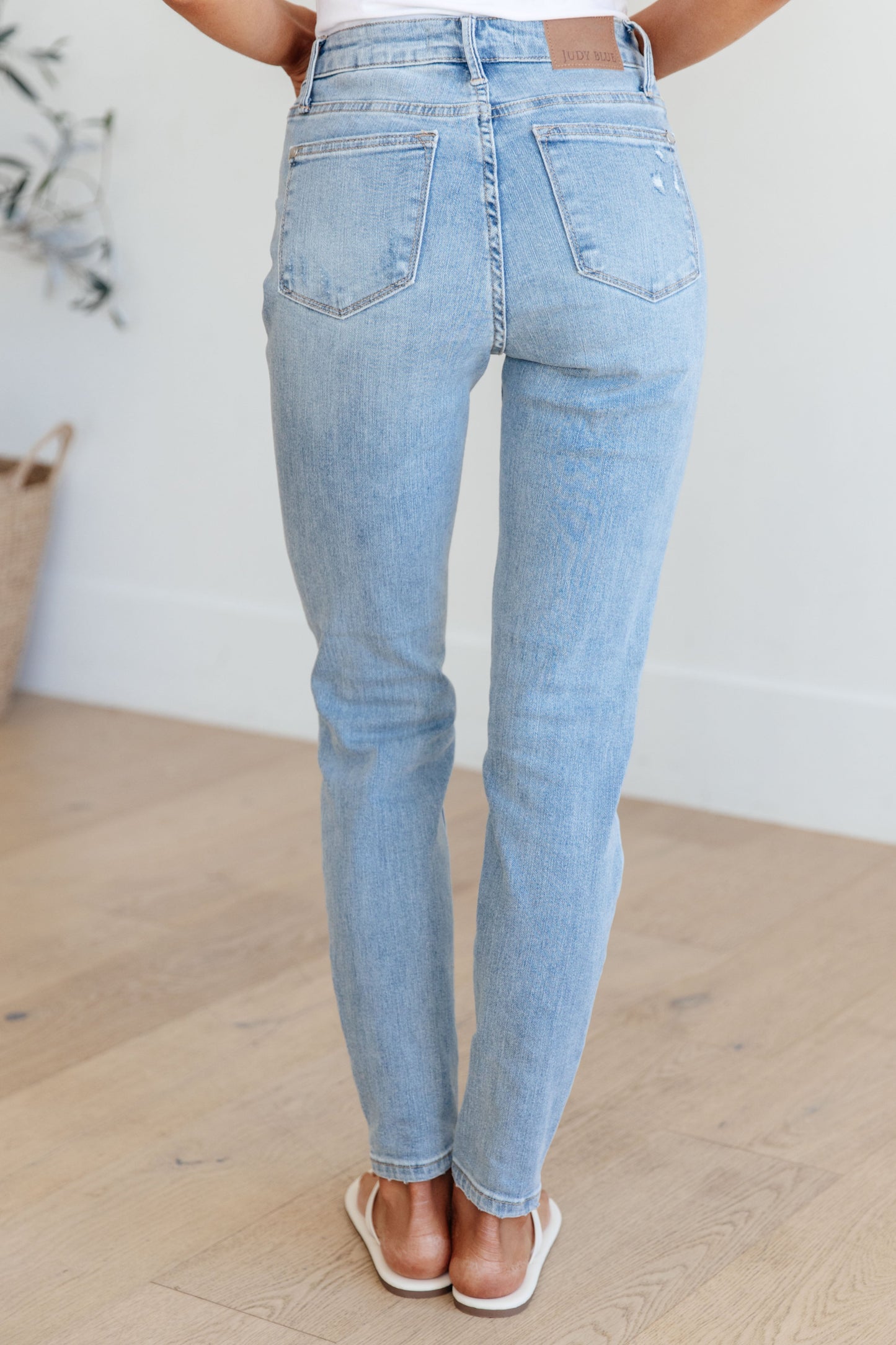 Judy Blue - Eloise Mid Rise Control Top Distressed Skinny Jeans