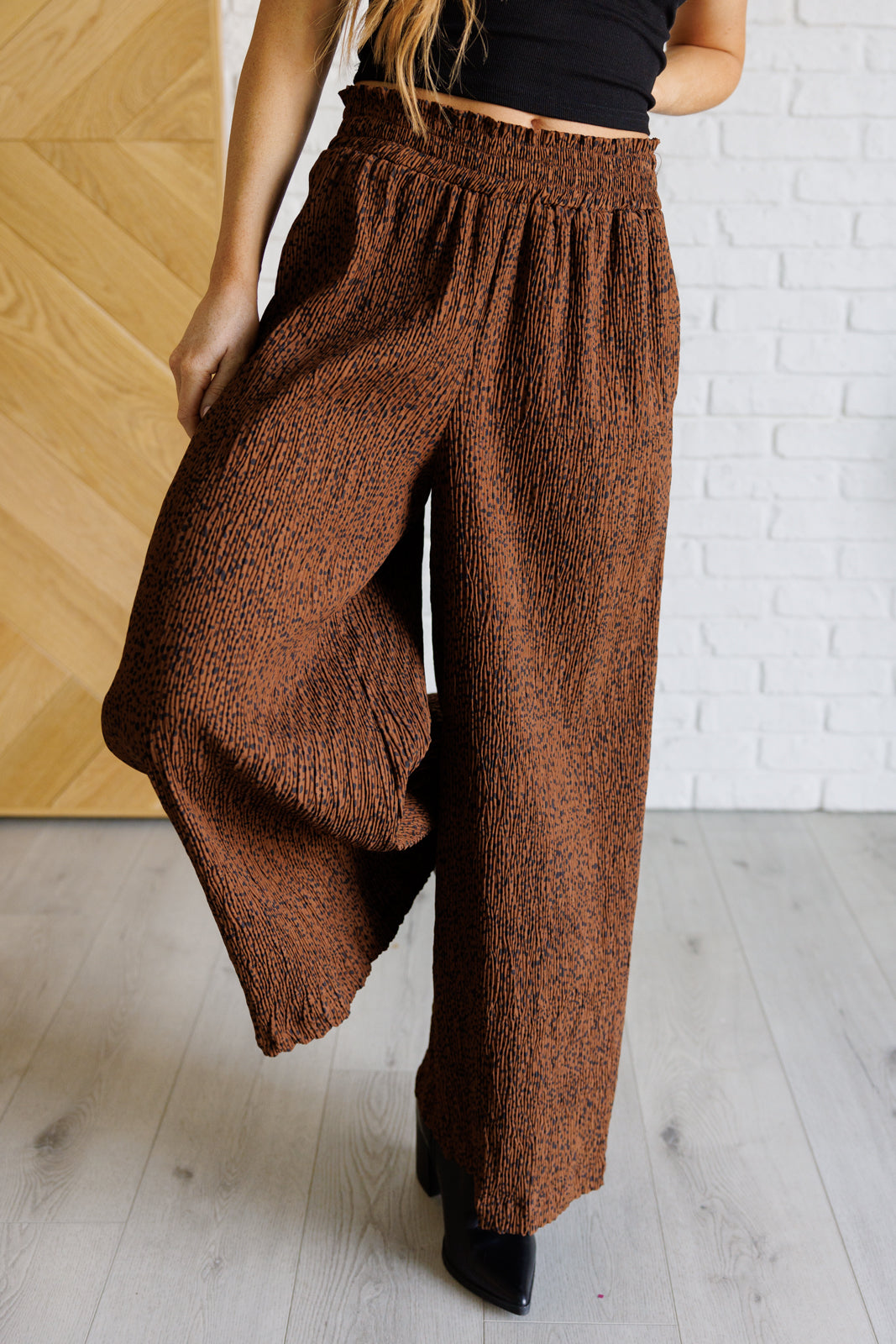 High Rise Wide Leg Pants in Brown