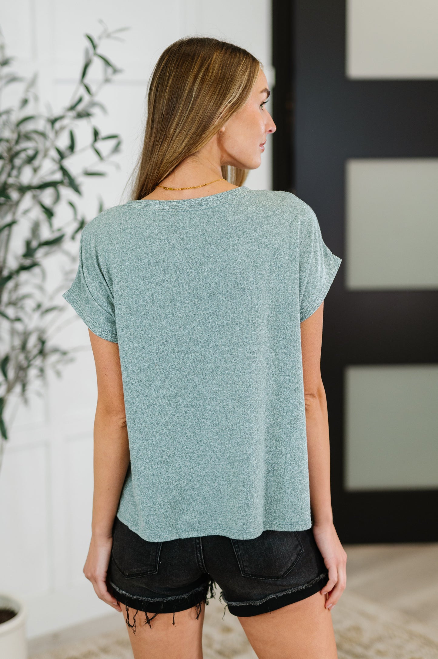 Basic Tee in Ash Jade