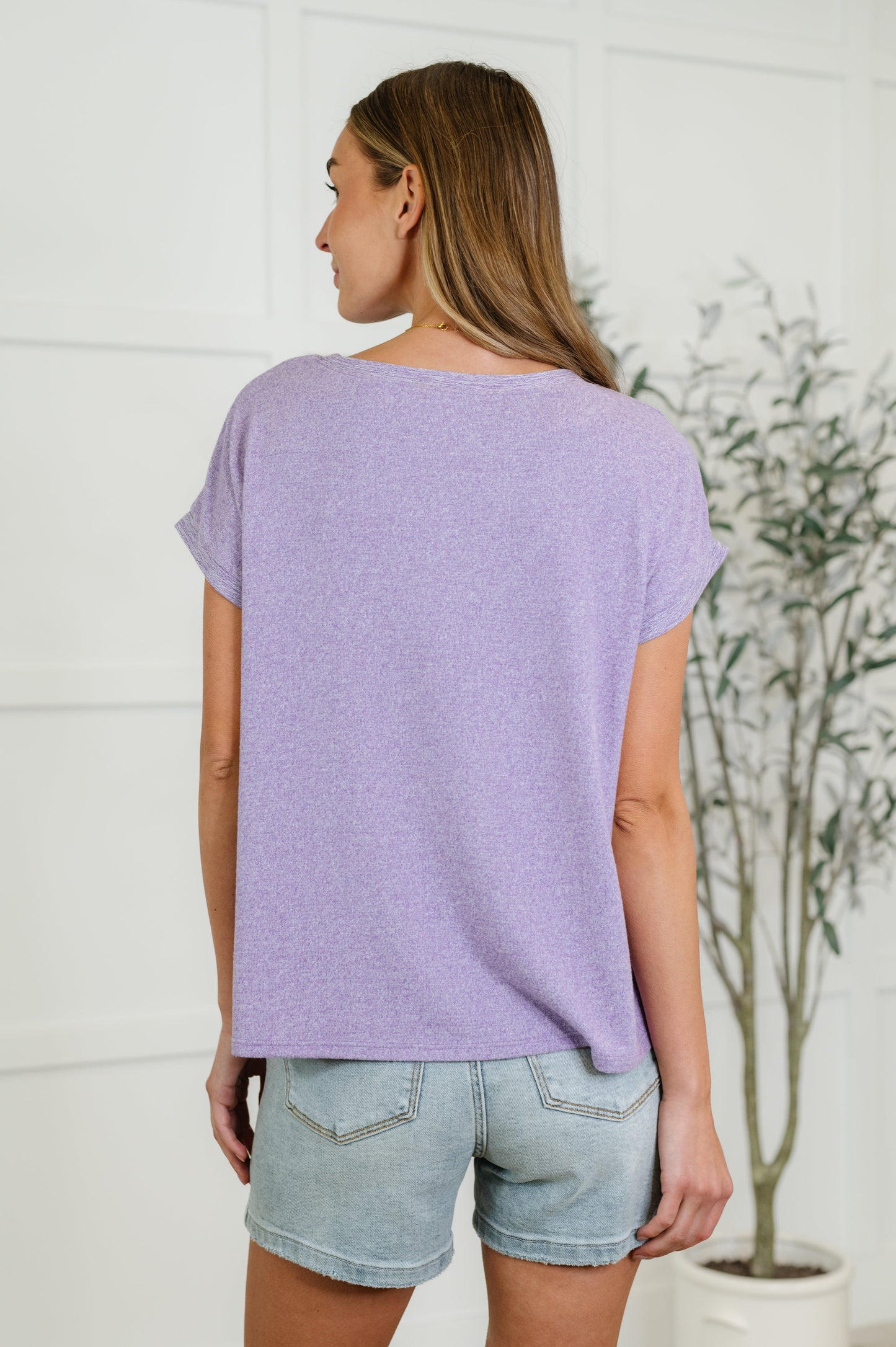 Basic Tee in Lavender