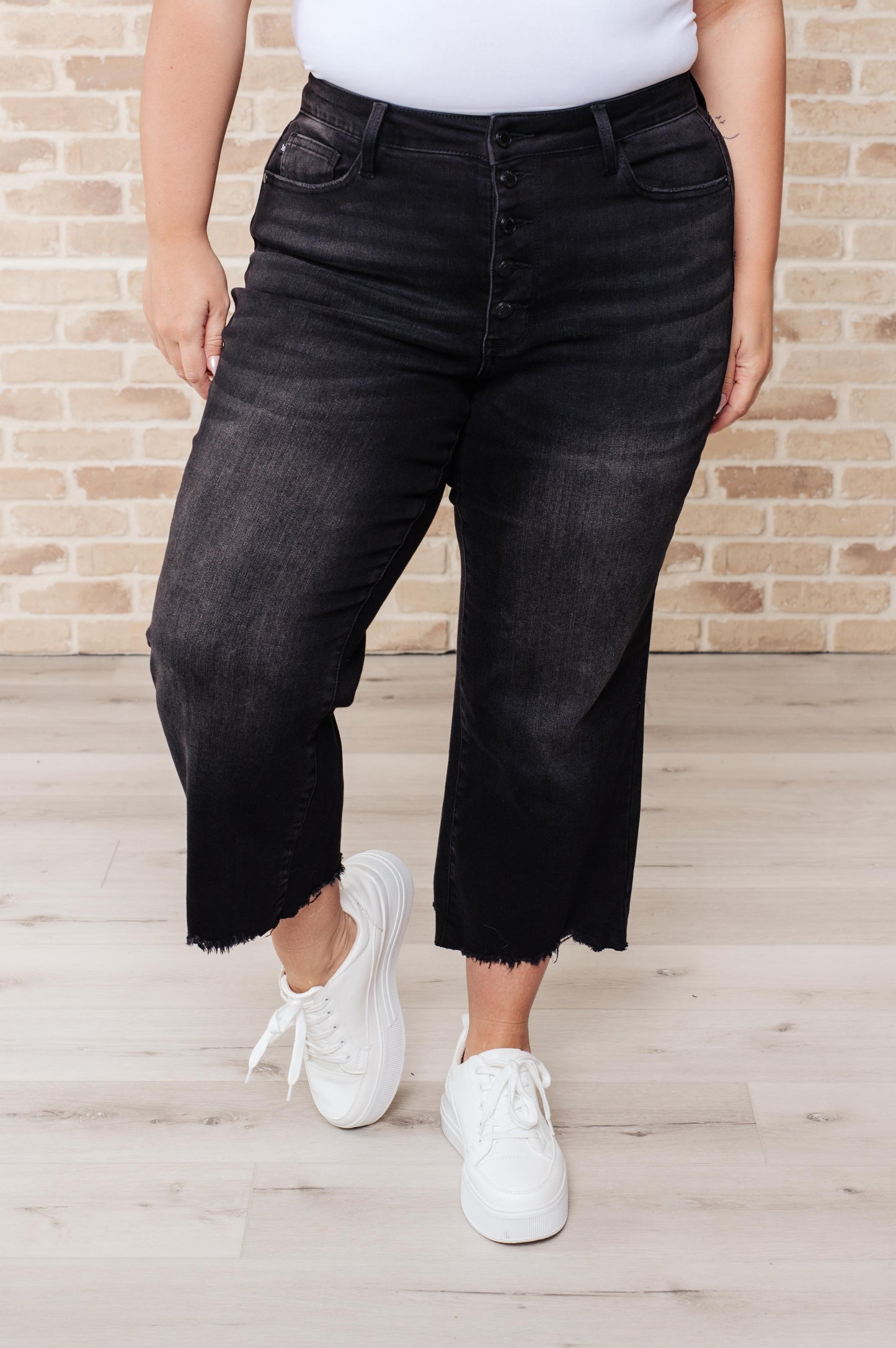 Judy Blue - Ryan High Rise Button Fly Wide Leg Crop Jeans