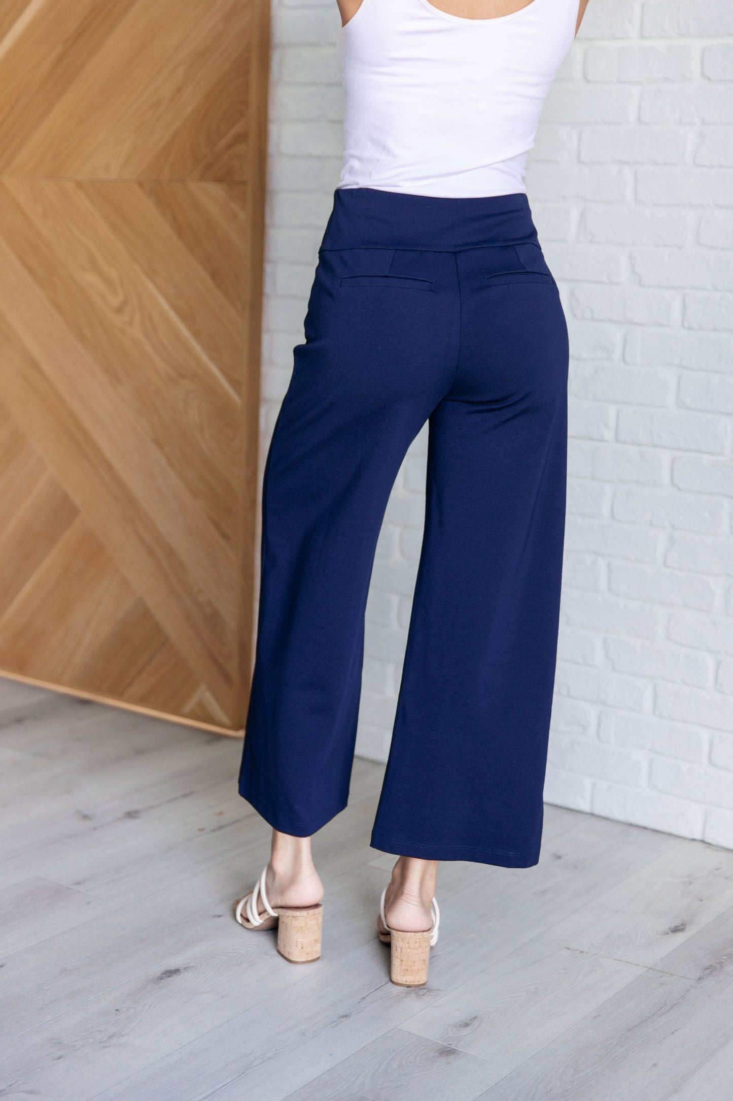 Wide Leg Crop Pants in Navy