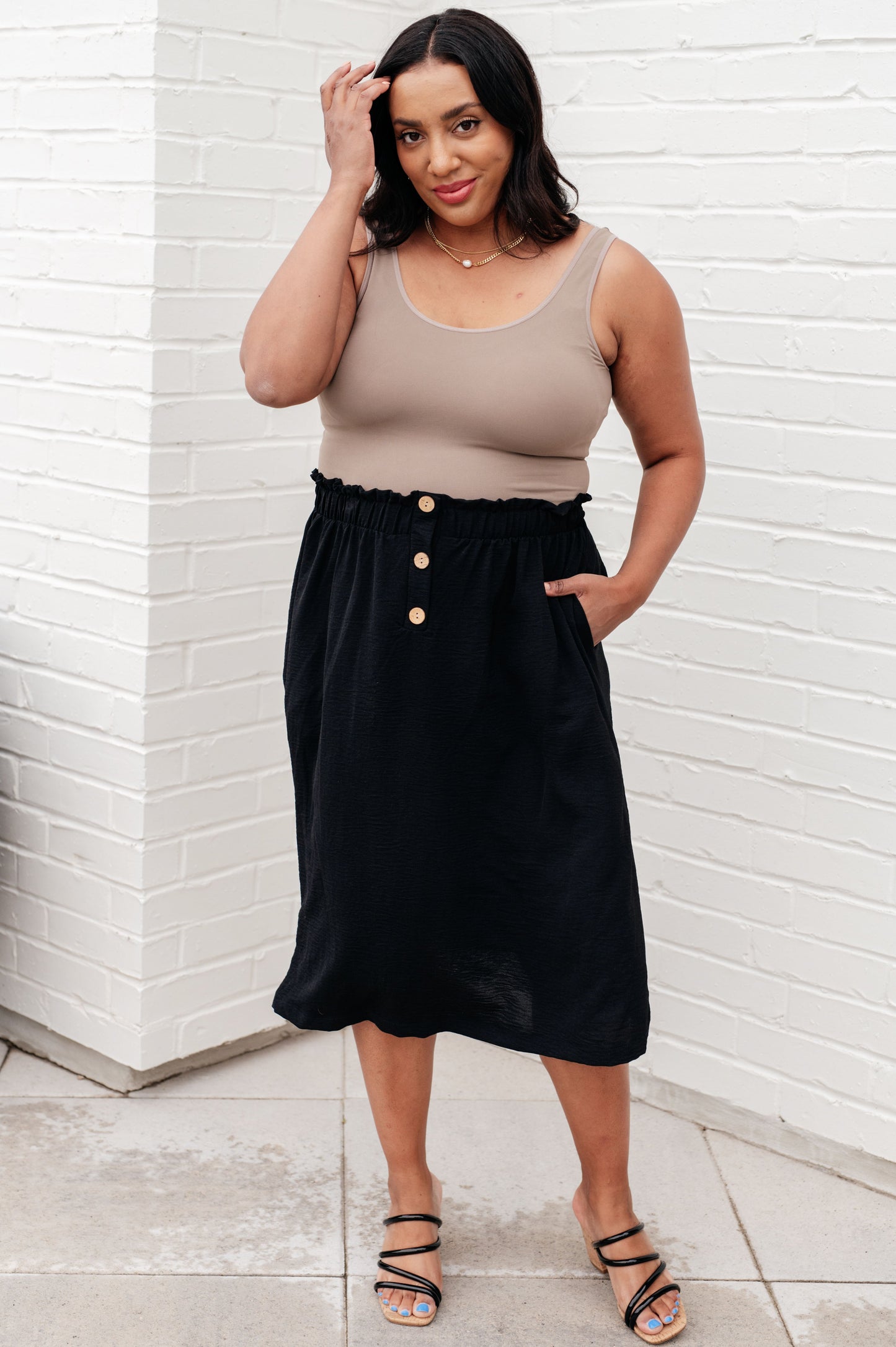 Mid-Length Skirt, 3-button skirt