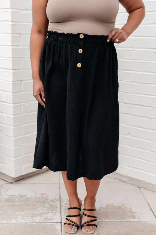 Mid-Length Skirt, 3-button skirt